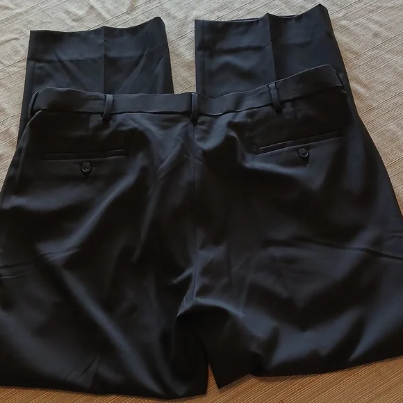 Haggar Men's Dark Brown dress pants 40/32 - Picture 6 of 6